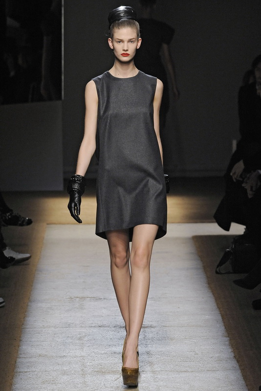 Yves Saint Laurent 09ﶬDƬ