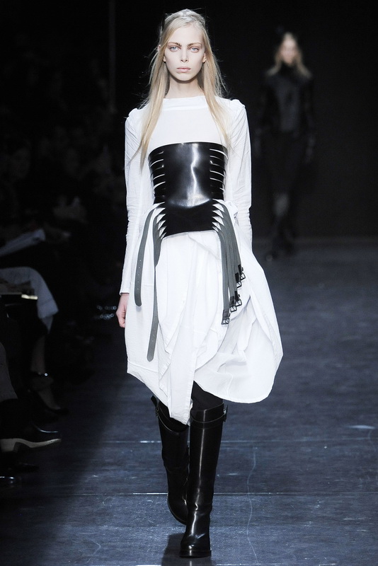 Ann Demeulemeester 09ﶬDƬ