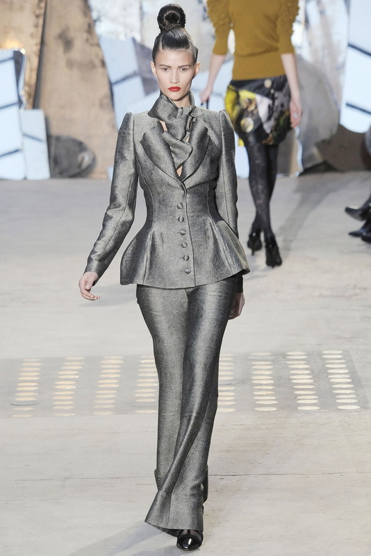 Christian Lacroix 09ﶬDƬ