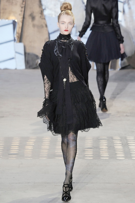 Christian Lacroix 09ﶬDƬ