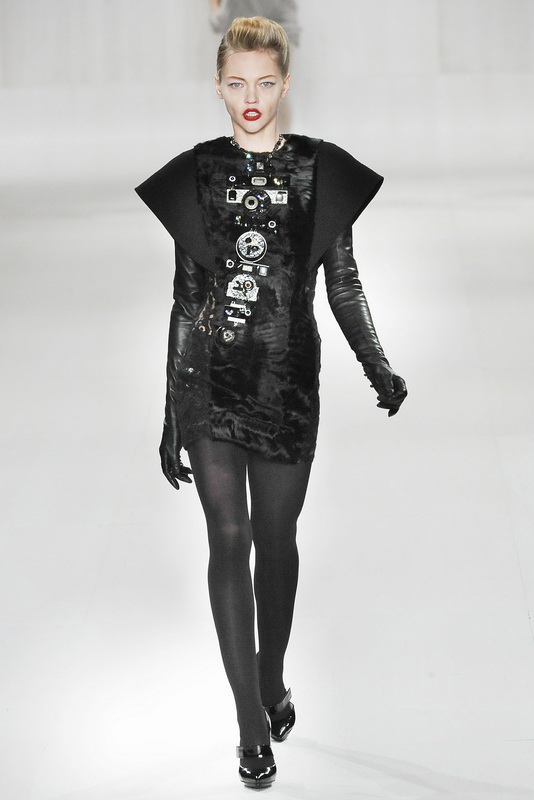 Elie Saab 09ﶬDƬ