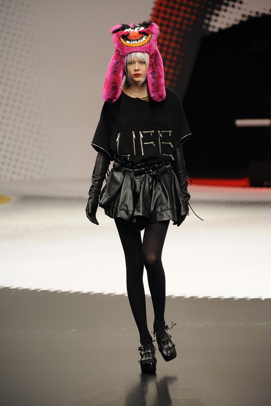 Jean Charles de Castelbajac 09ﶬDƬ