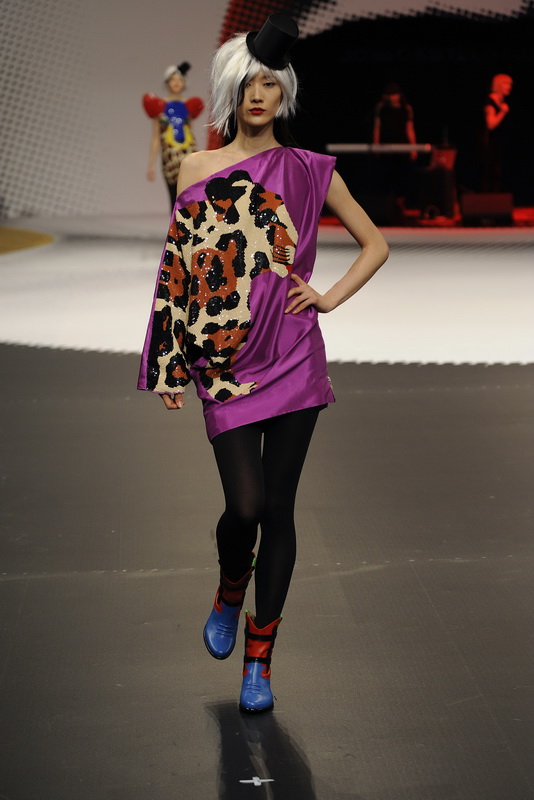 Jean Charles de Castelbajac 09ﶬDƬ