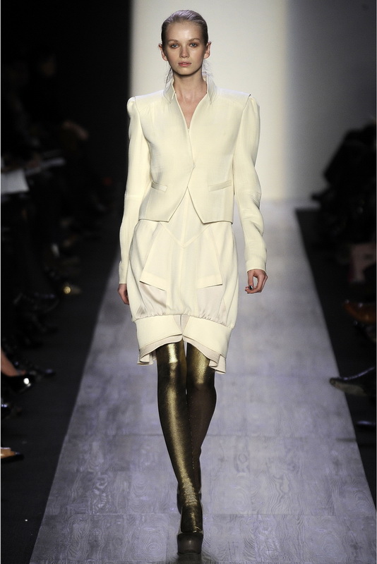 Bcbg MaxAzria 09ﶬDƬ