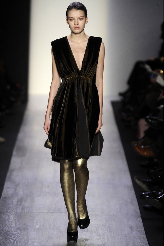 Bcbg MaxAzria 09ﶬDƬ
