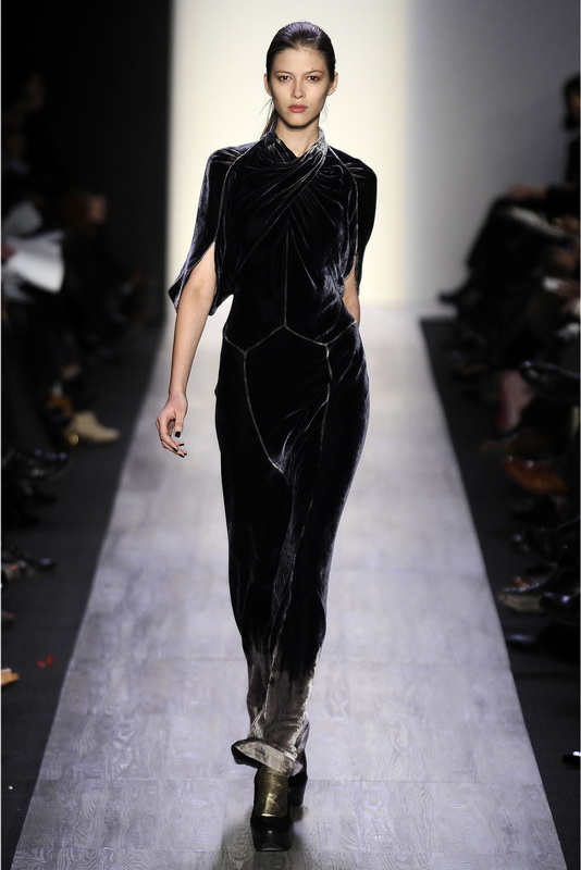 Bcbg MaxAzria 09ﶬDƬ