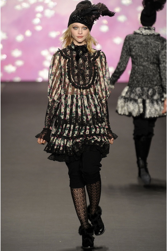 Anna Sui 09ﶬDƬ