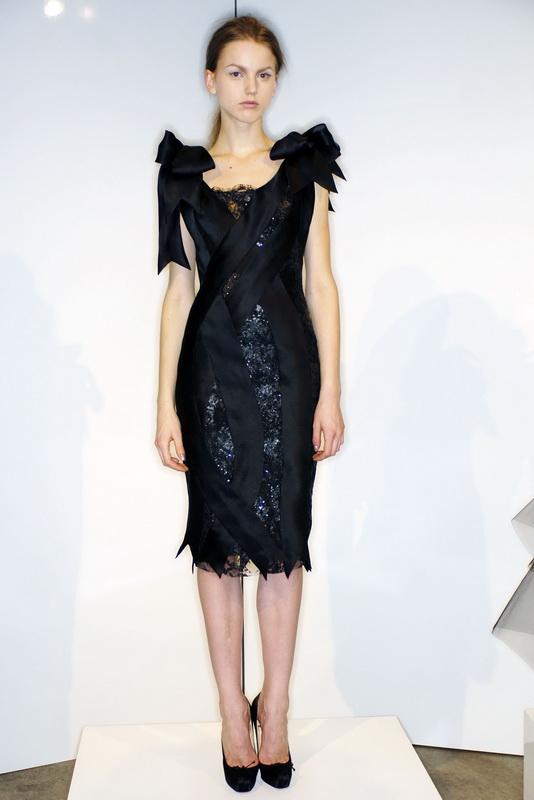 Marchesa 09ﶬDƬ