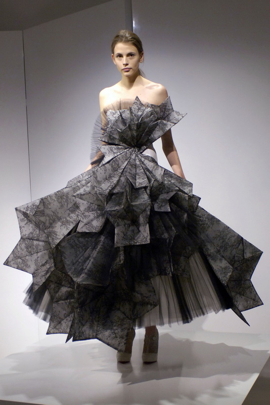 Marchesa 09ﶬDƬ
