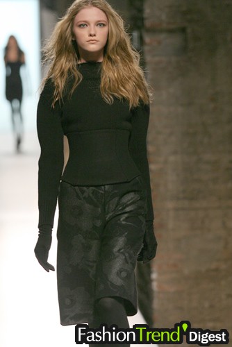 Anna Molinari 07ﶬDƬ