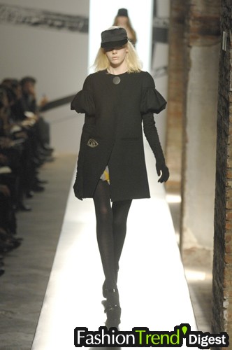 Anna Molinari 07ﶬDƬ