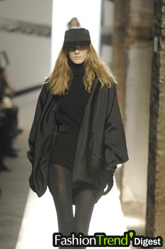 Anna Molinari 07ﶬDƬ