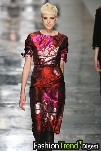 Blumarine 07ﶬDƬ