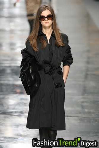 Blumarine 07ﶬDƬ