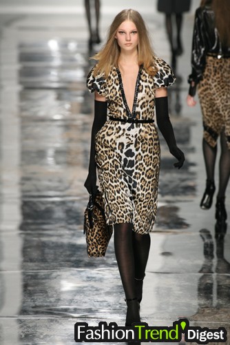 Blumarine 07ﶬDƬ