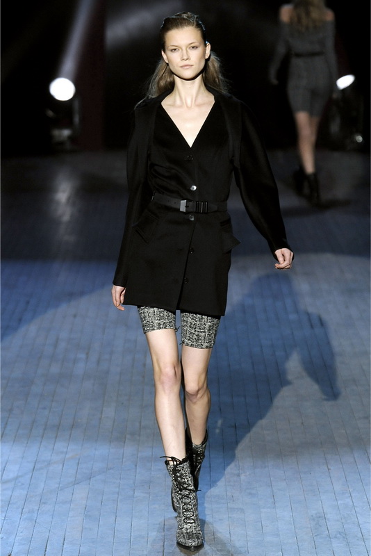 Alexander Wang 09ﶬDƬ