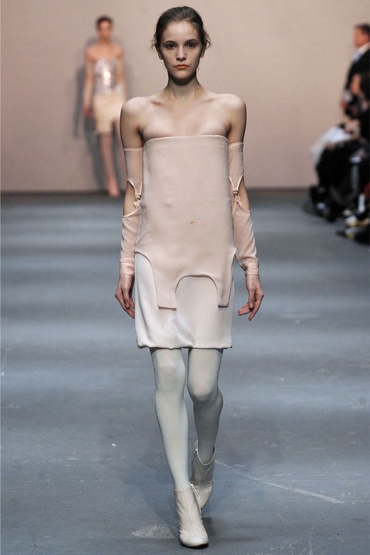 Richard Nicoll 09ﶬDƬ