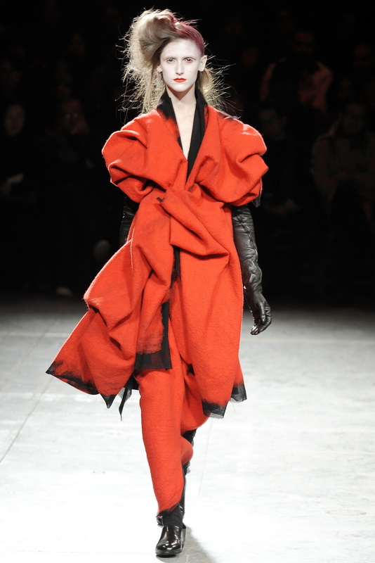 Yohji Yamamoto 09ﶬDƬ