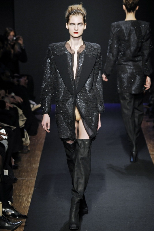 Costume National 09ﶬDƬ