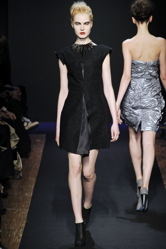 Costume National 09ﶬDƬ