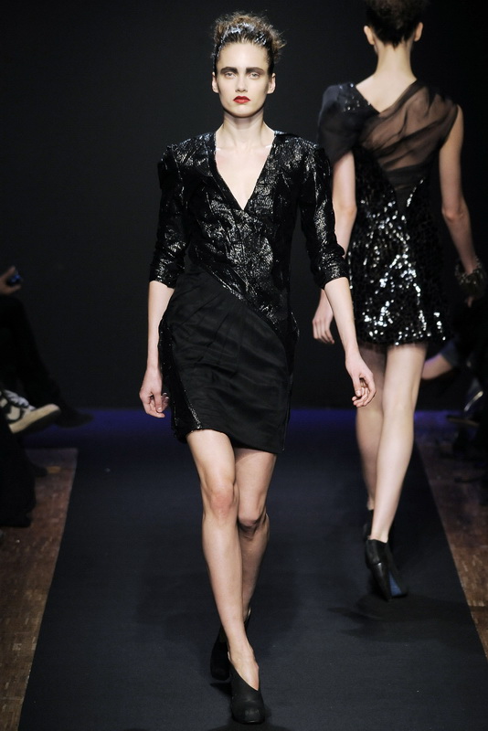 Costume National 09ﶬDƬ