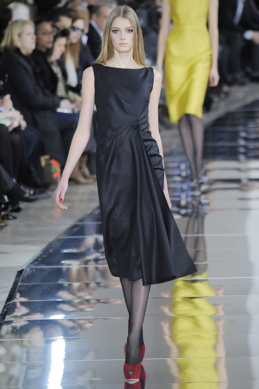 Valentino 09ﶬDƬ