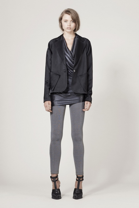 Alexander Wang 10ĸDƬ