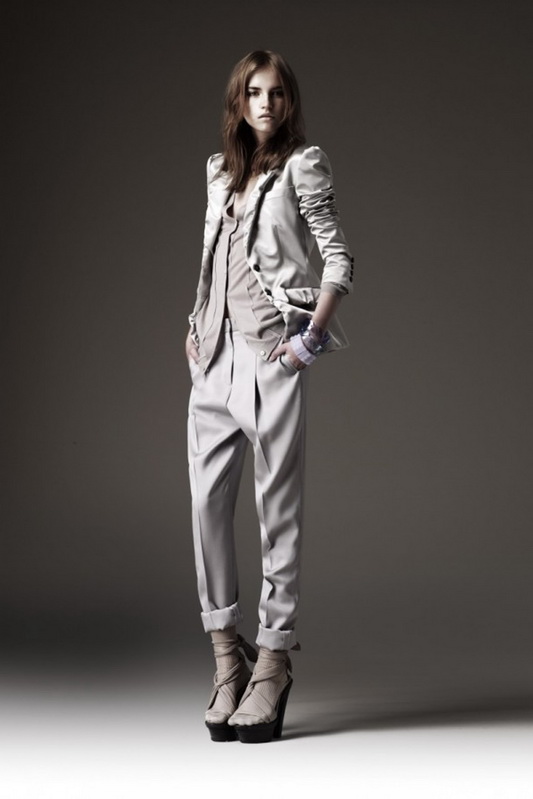 Burberry Prorsum 10ĸDƬ