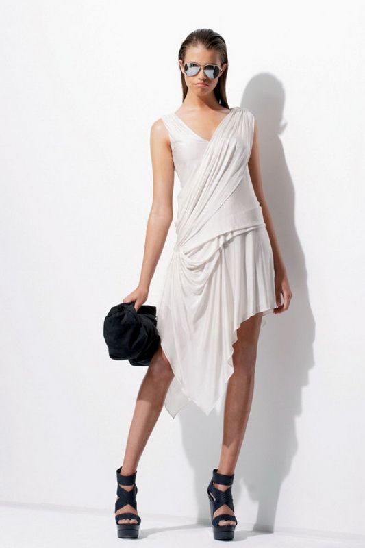 BCBG Max Azria 10ĸDƬ