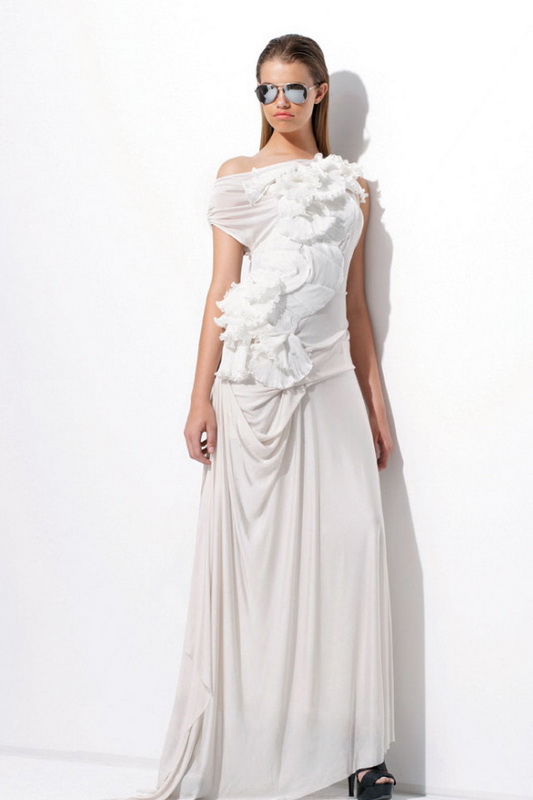 BCBG Max Azria 10ĸDƬ