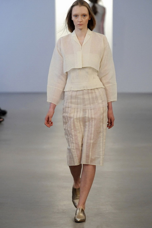 Calvin Klein 10ĸDƬ