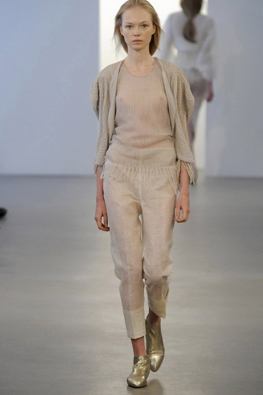 Calvin Klein 10ĸDƬ