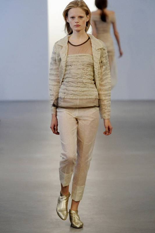 Calvin Klein 10ĸDƬ