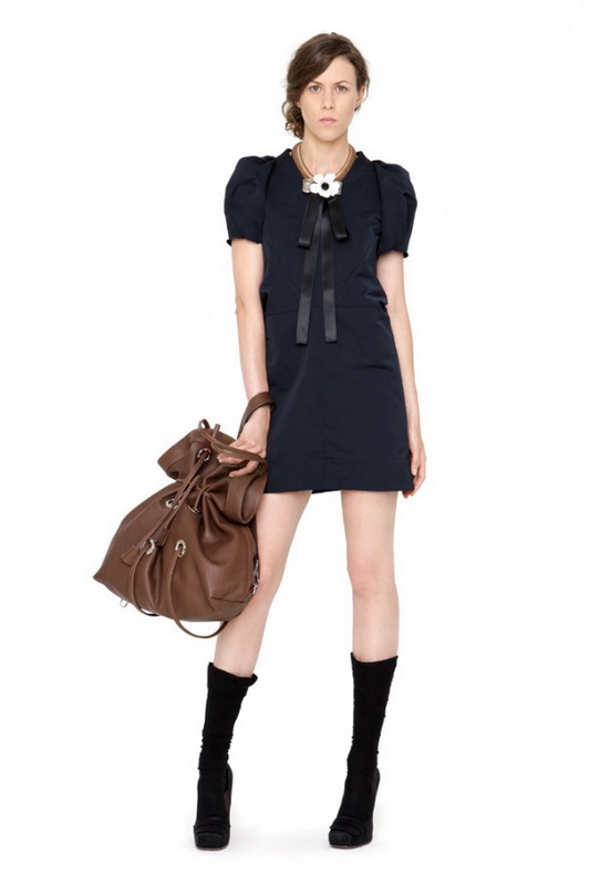 Marni 10ĸDƬ