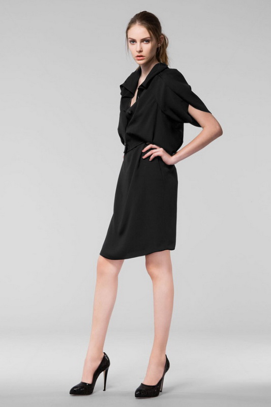 Moschino 10ĸDƬ