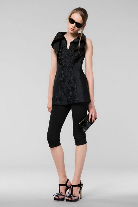 Moschino 10ĸDƬ