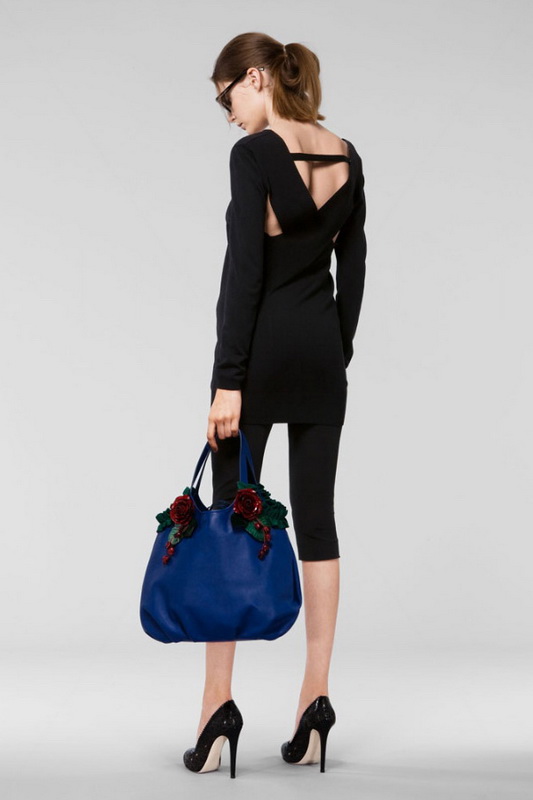 Moschino 10ĸDƬ