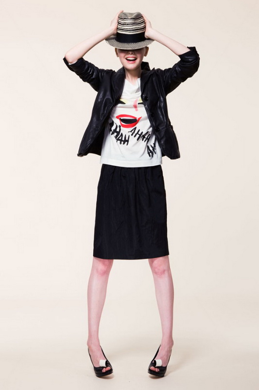 Moschino Cheap & Chic 10ĸDƬ