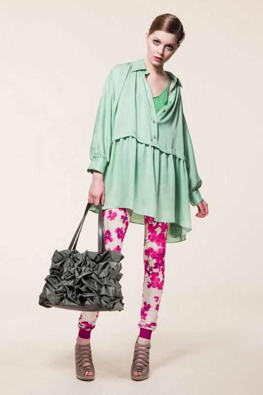 Moschino Cheap & Chic 10ĸDƬ