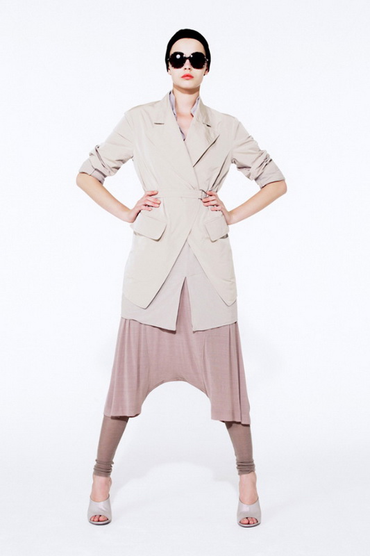 Yves Saint Laurent 10ĸDƬ
