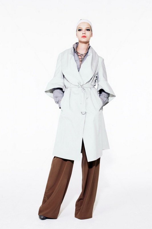 Yves Saint Laurent 10ĸDƬ