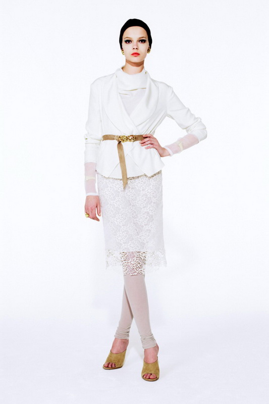 Yves Saint Laurent 10ĸDƬ