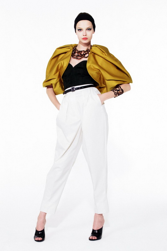 Yves Saint Laurent 10ĸDƬ