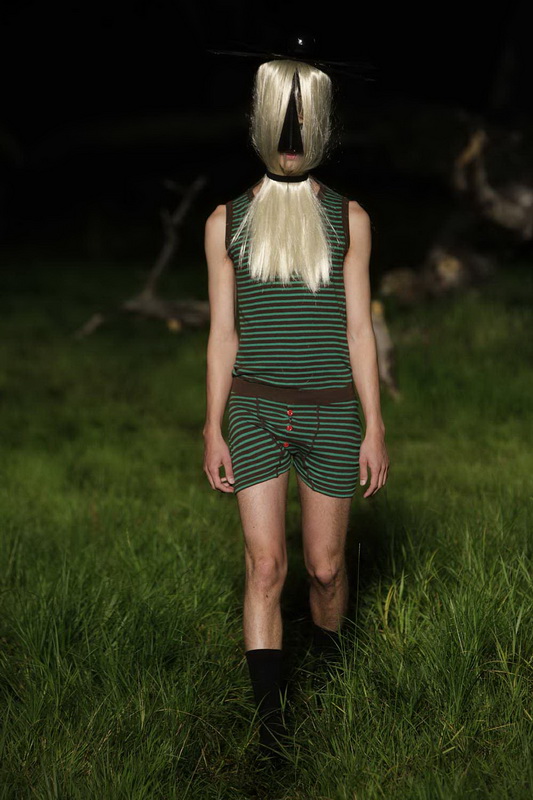 Henrik Vibskov 10ĸDƬ