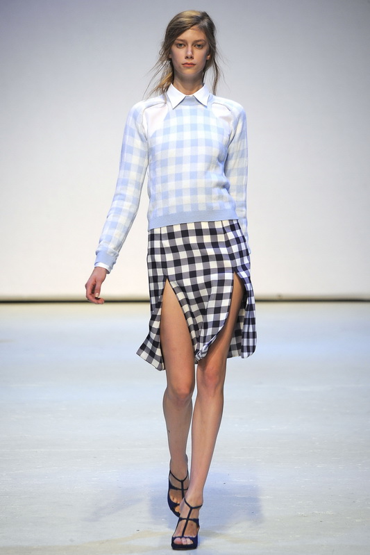 Christopher Kane 10春夏