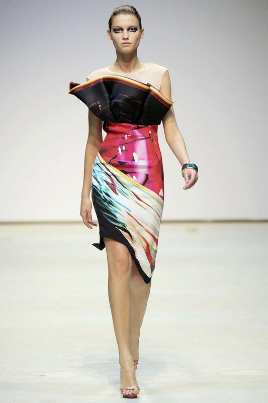 Mary Katrantzou 10春夏
