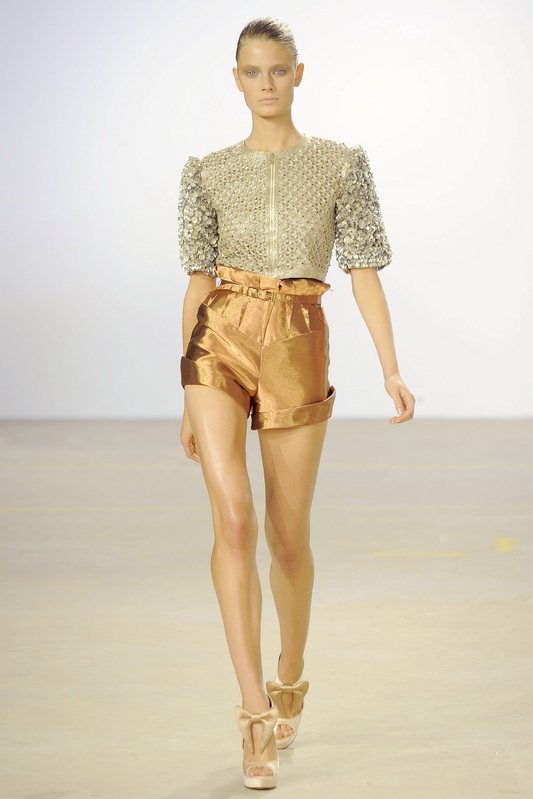 Matthew Williamson 10ĸDƬ
