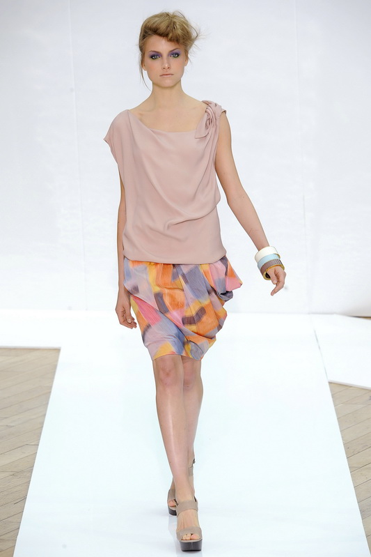 Nicole Farhi 10ĸDƬ