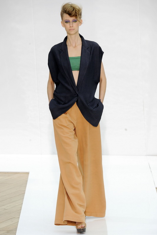 Nicole Farhi 10ĸDƬ