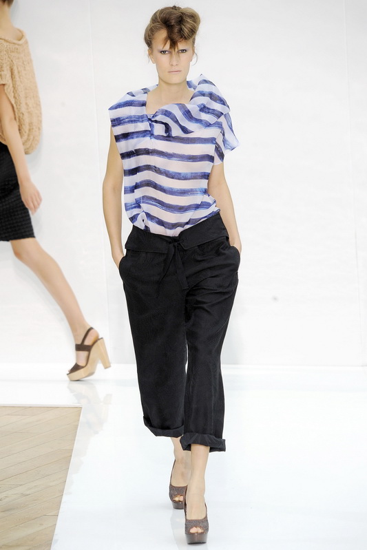 Nicole Farhi 10ĸDƬ